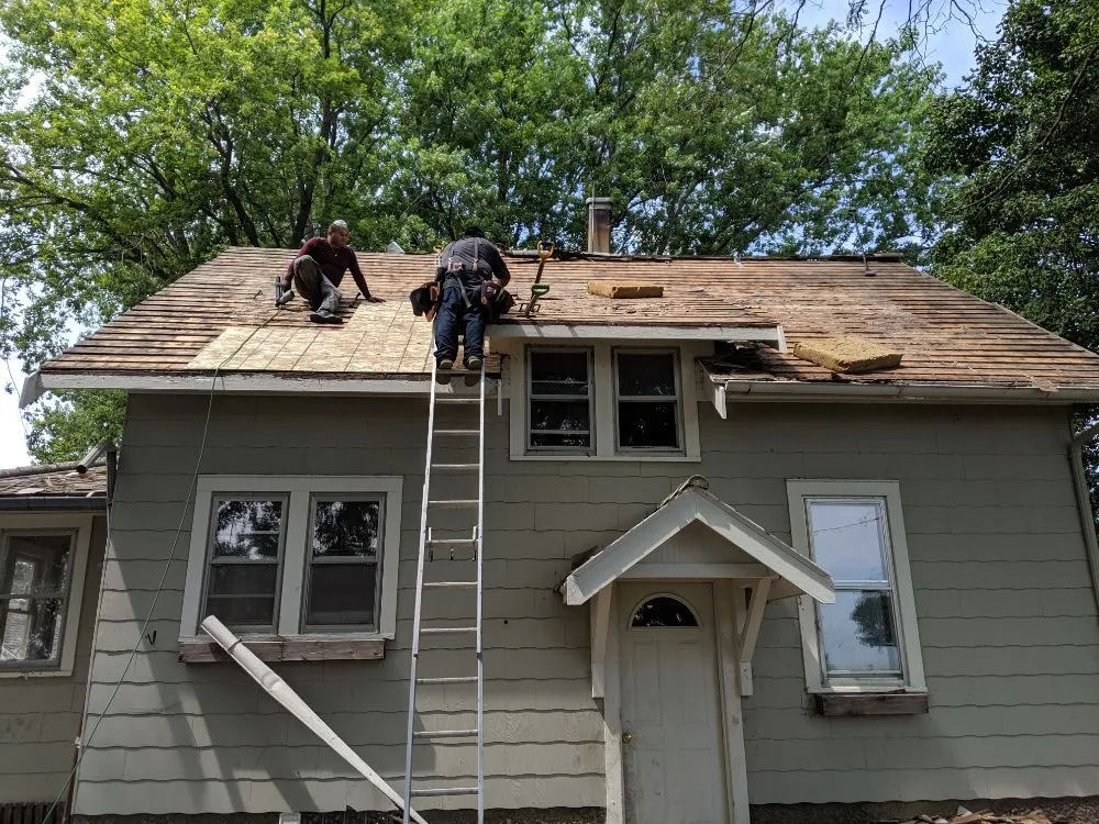 Slide of Advantage Roofing and Exteriors