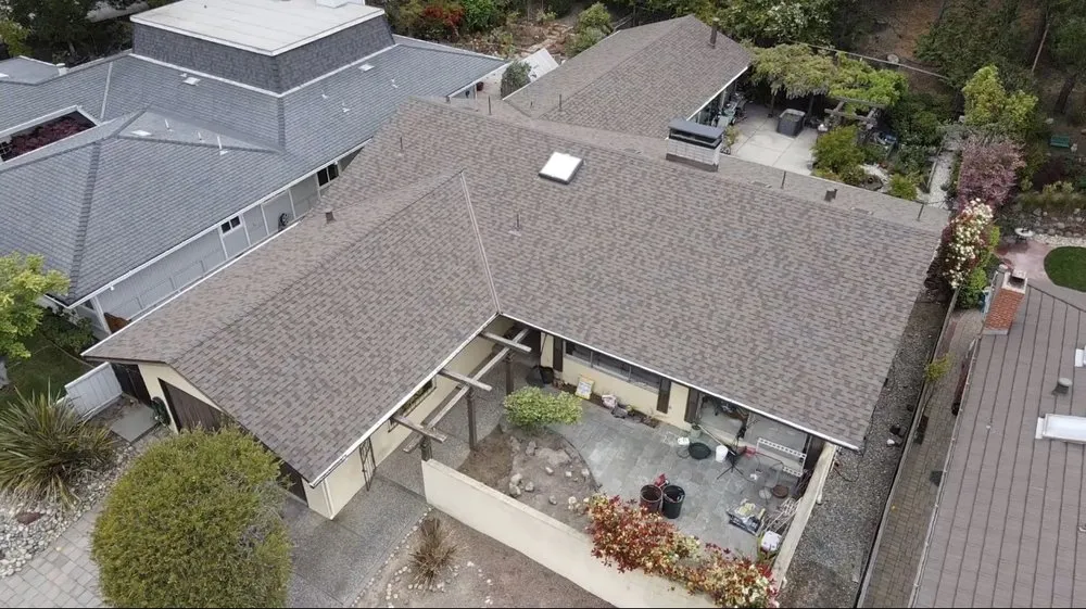 Slide of Advantage Roofing