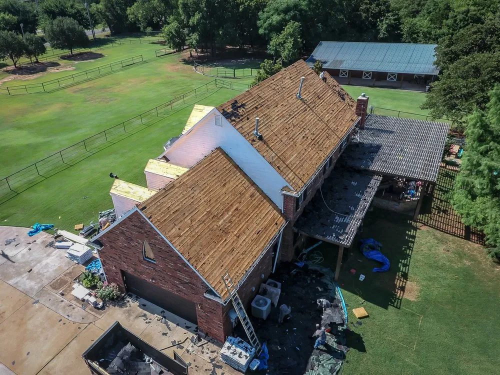 Slide of Advantage Roofing