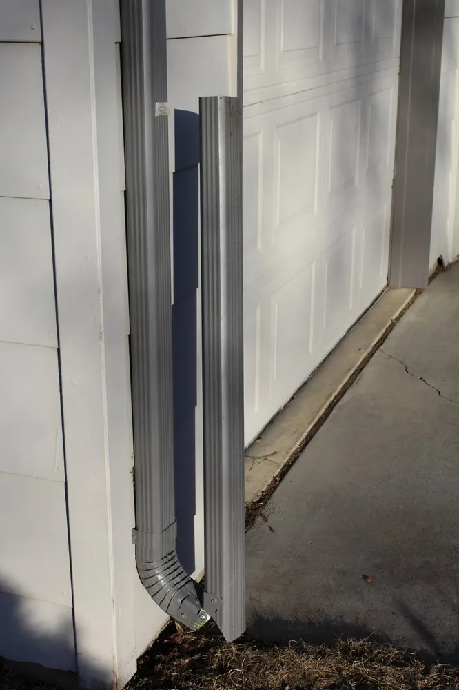 Slide of Advantage Seamless Gutters