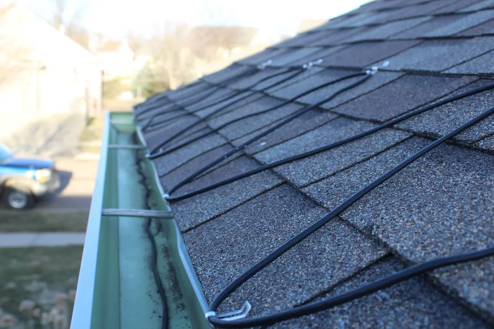 Slide of Advantage Seamless Gutters