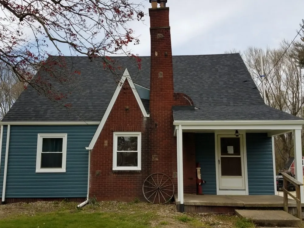 Slide of Advantage Windows & Siding Home Improvements