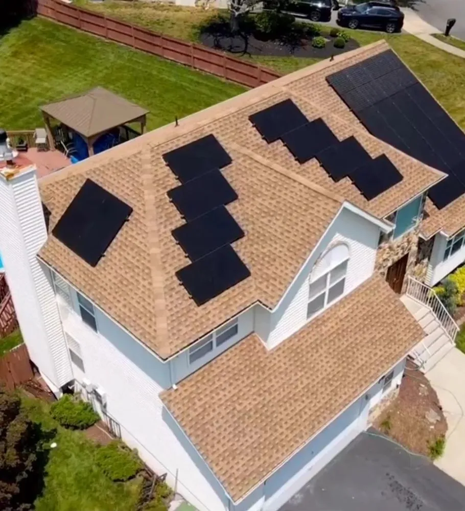 Slide of Advisor Solar