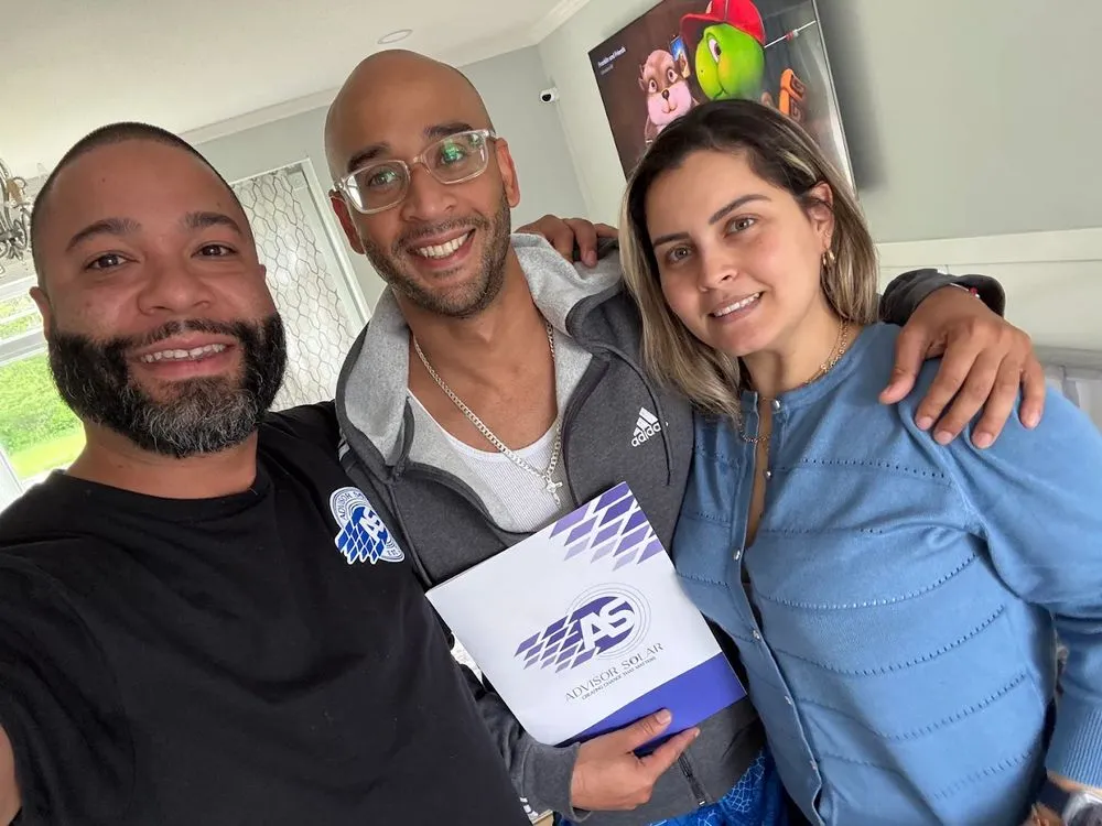 Slide of Advisor Solar