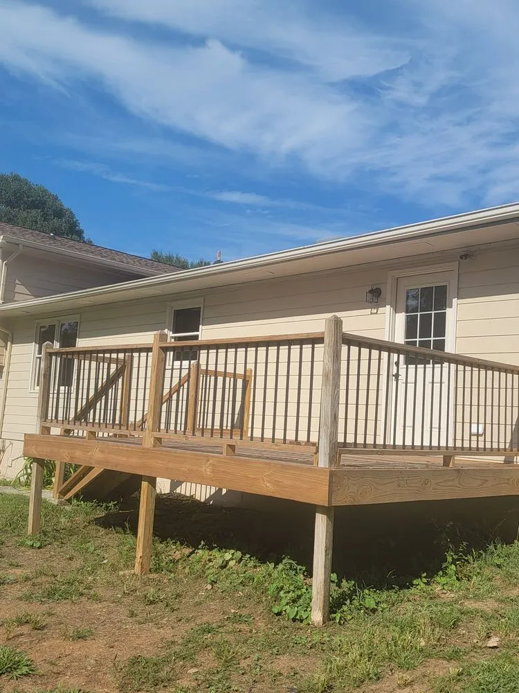 Slide of AEC King Construction