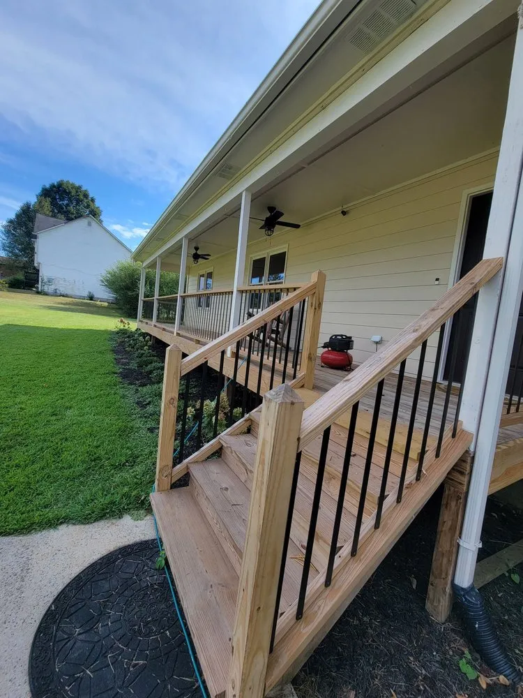 Slide of AEC King Construction