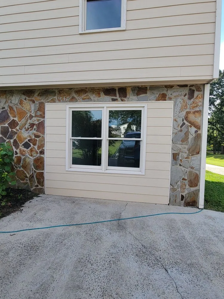 Slide of AEC King Construction