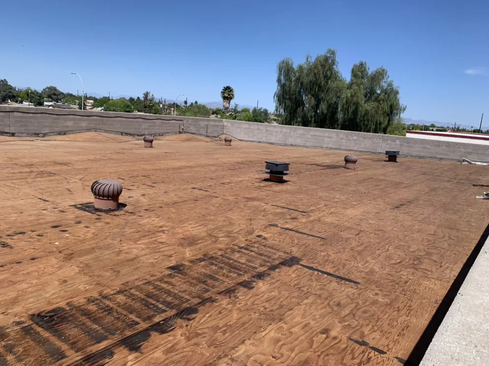 Slide of AEL Roofing Services