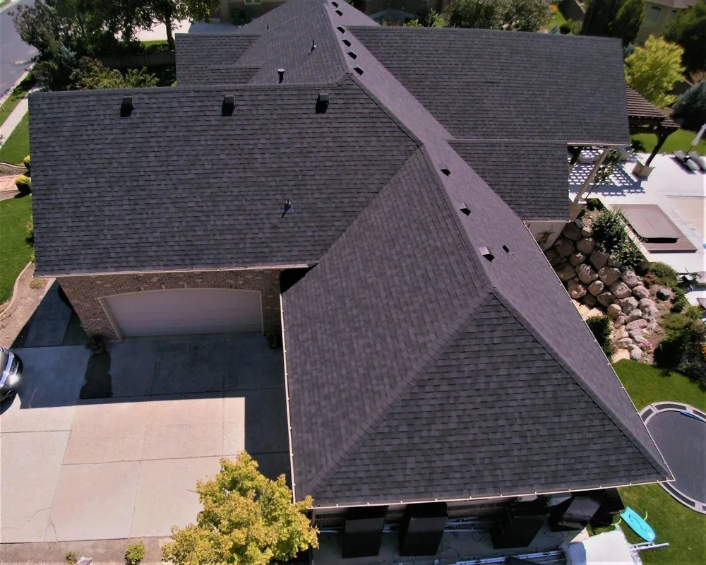 Slide of Aesthetic Roofing