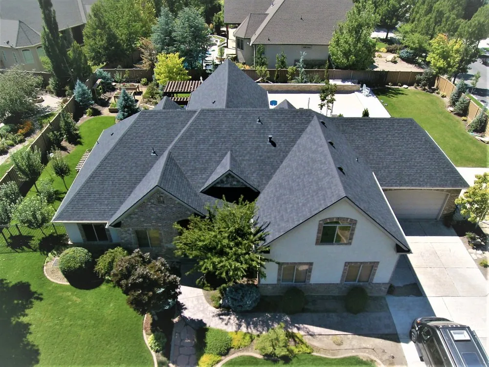 Slide of Aesthetic Roofing