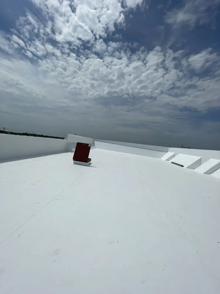 Slide of A&F Rosales Roofing