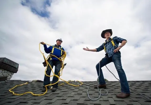 Affordable Amish Roofers Logo