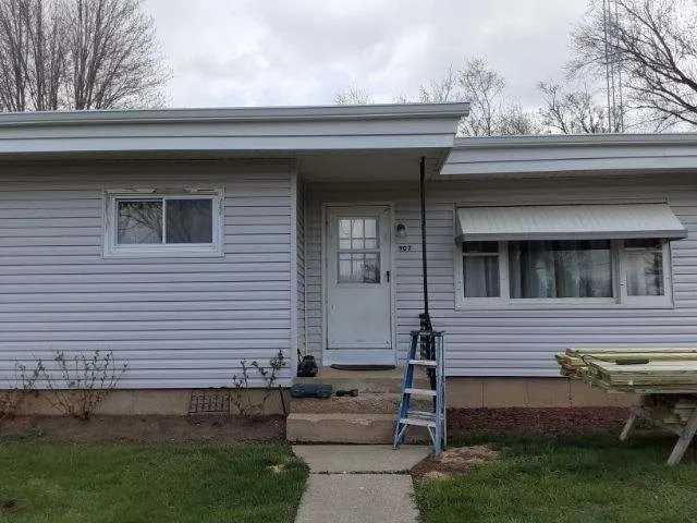 Slide of Affordable Construction Company