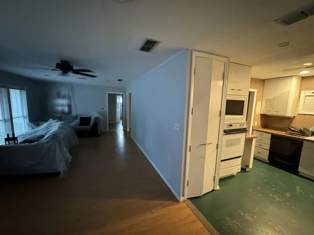 Slide of Affordable Dfw Contractors