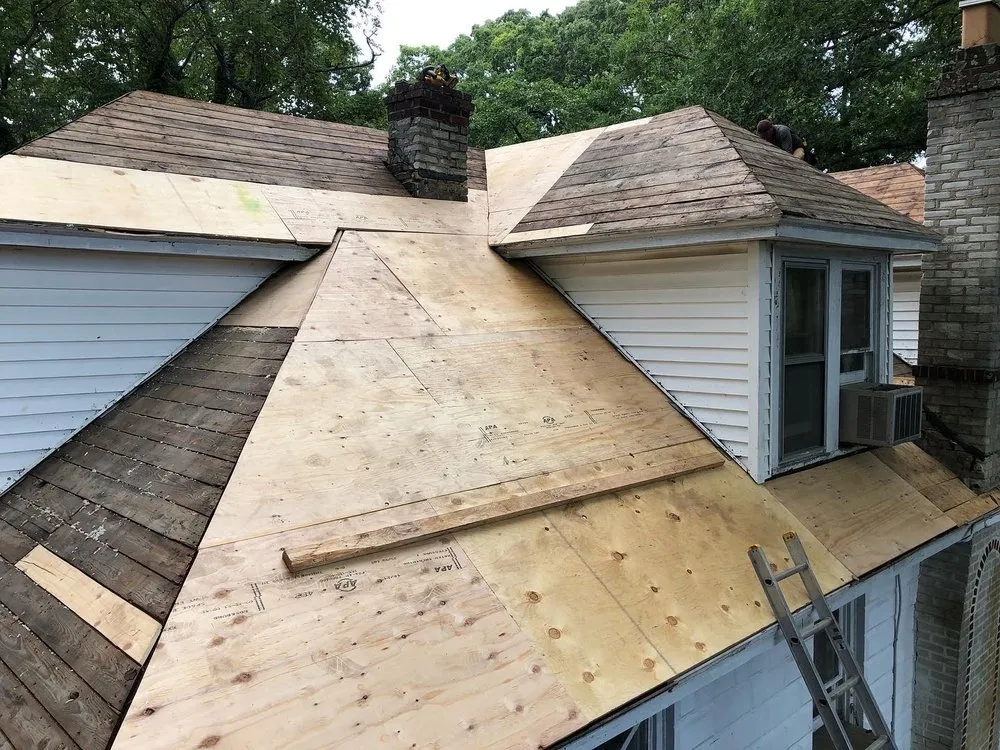 Emergency flat roof repair for fast service across Egg Harbor Township, NJ - Affordable Roofing