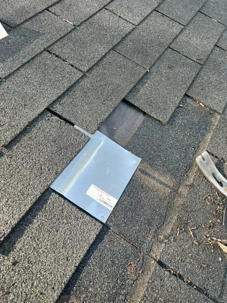 Expert shingle roofing service same-day service across Roopville, GA - Affordable Roofing