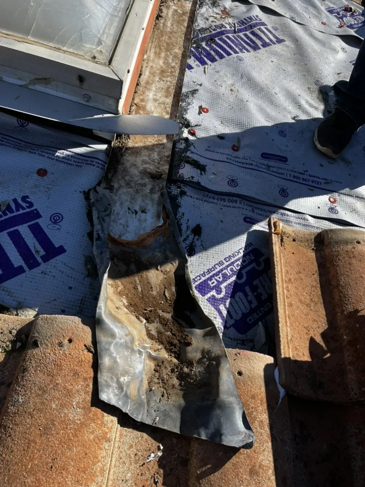 Slide of A&G New Generation Roofing