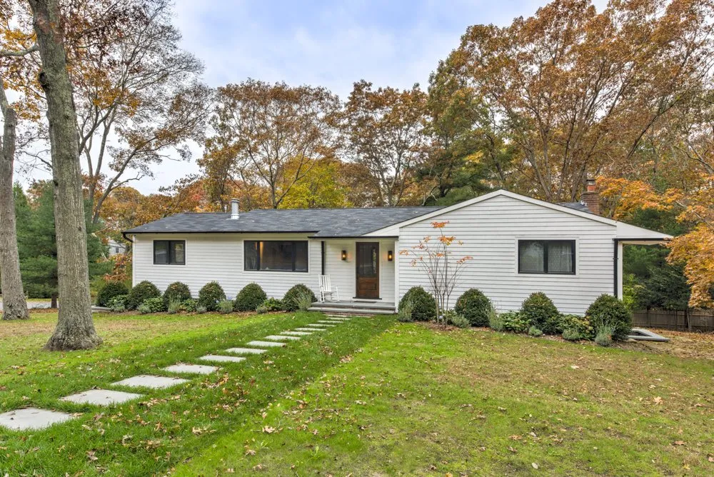 Slide of Agate & Co. Builders