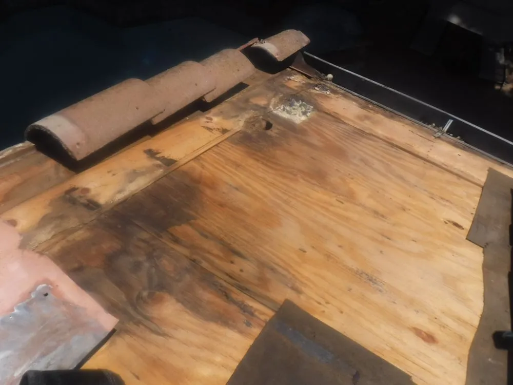 Slide of Agf Roofing