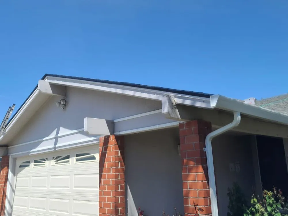 Slide of Agf Roofing