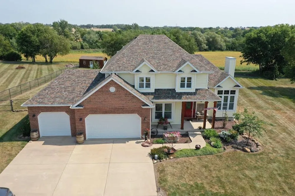 Slide of AGG Roofing