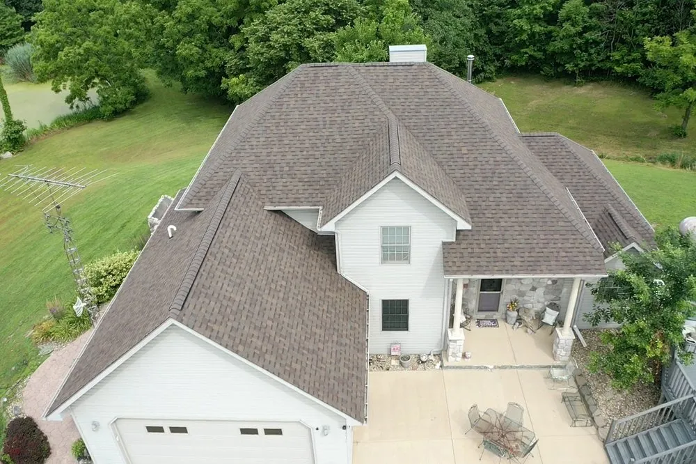 Slide of AGG Roofing