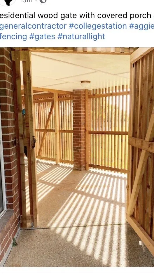 Slide of Aggieland Fence