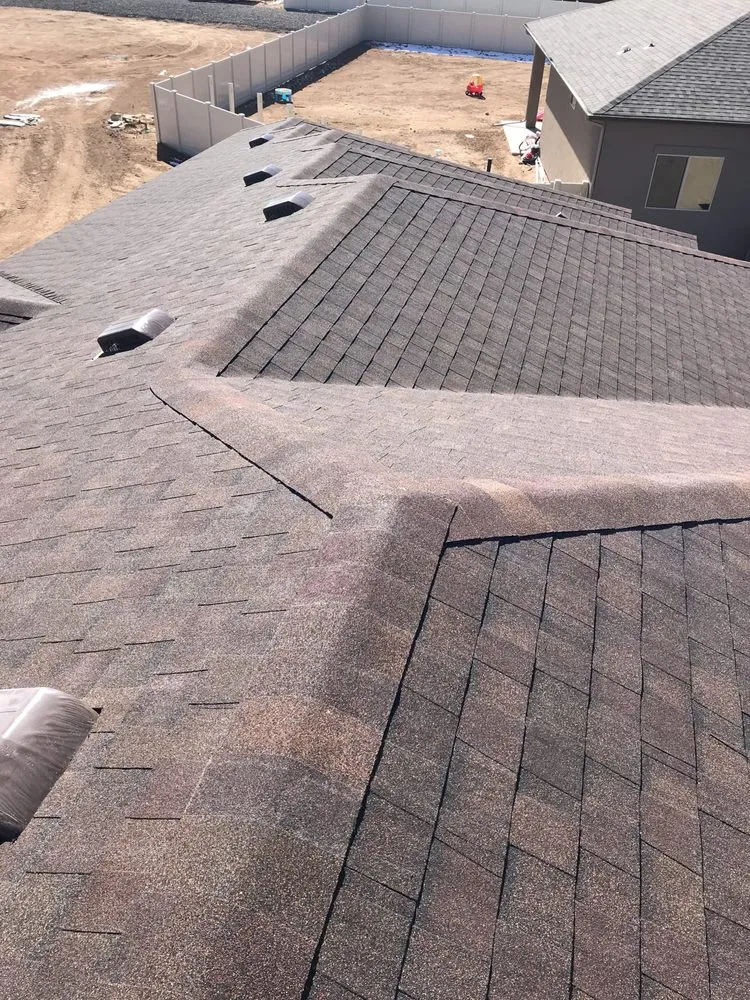 Slide of Agile Roofing