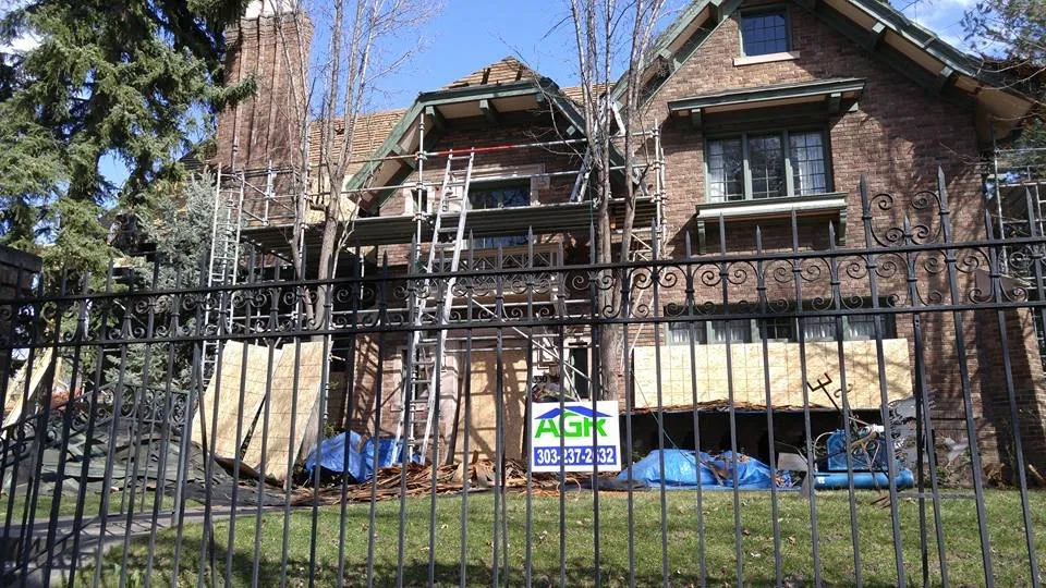 Slide of AGR Roofing & Construction