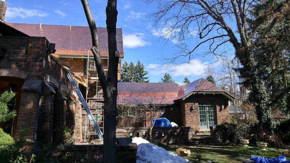 Slide of AGR Roofing & Construction