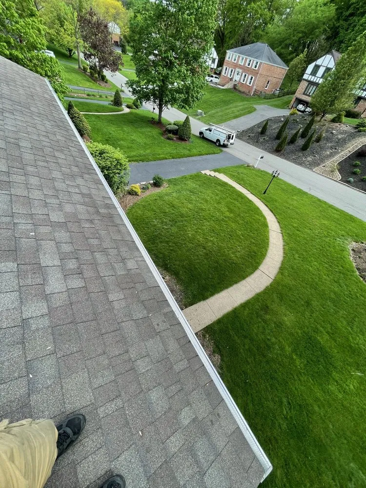 Slide of AGR Roofing Experts