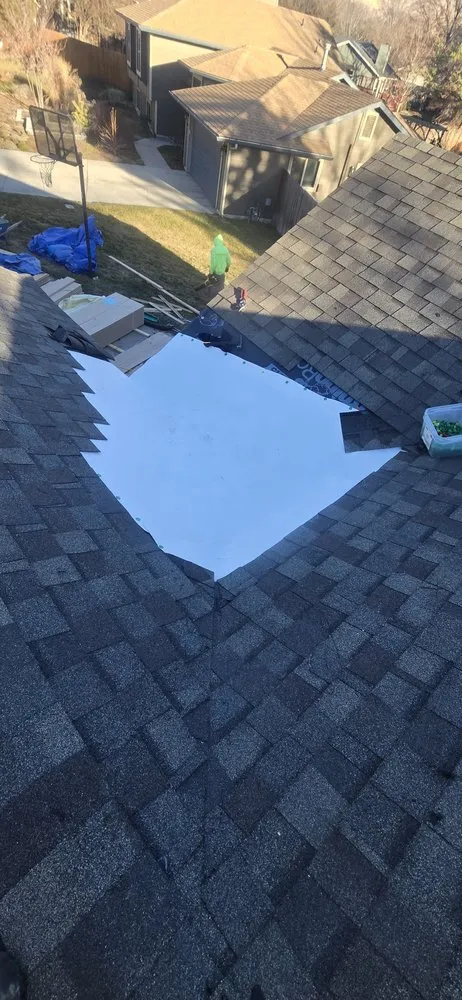 Slide of Aguila Roofing & Construction