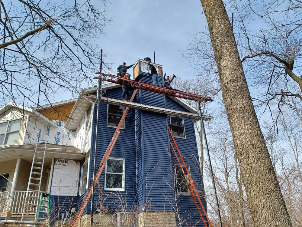 Slide of Aguilar Custom Work