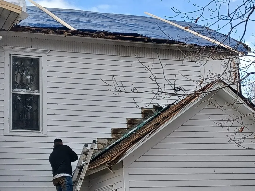 Slide of Aguilar Custom Work