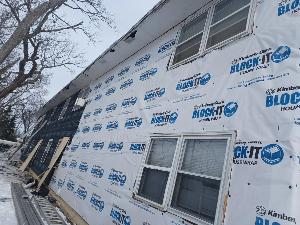 Slide of Aguilar Custom Work