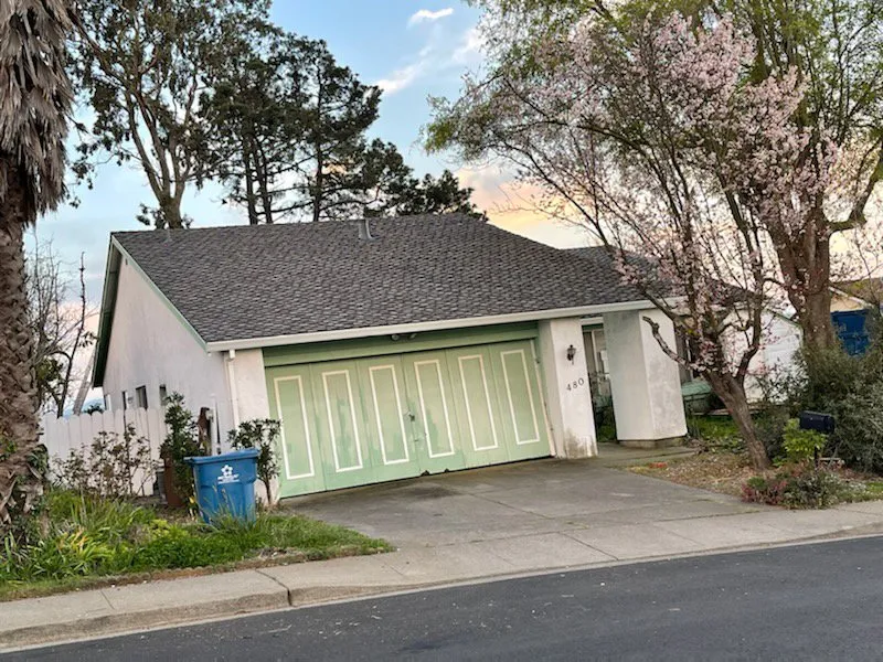 Slide of Aguilar Roofing