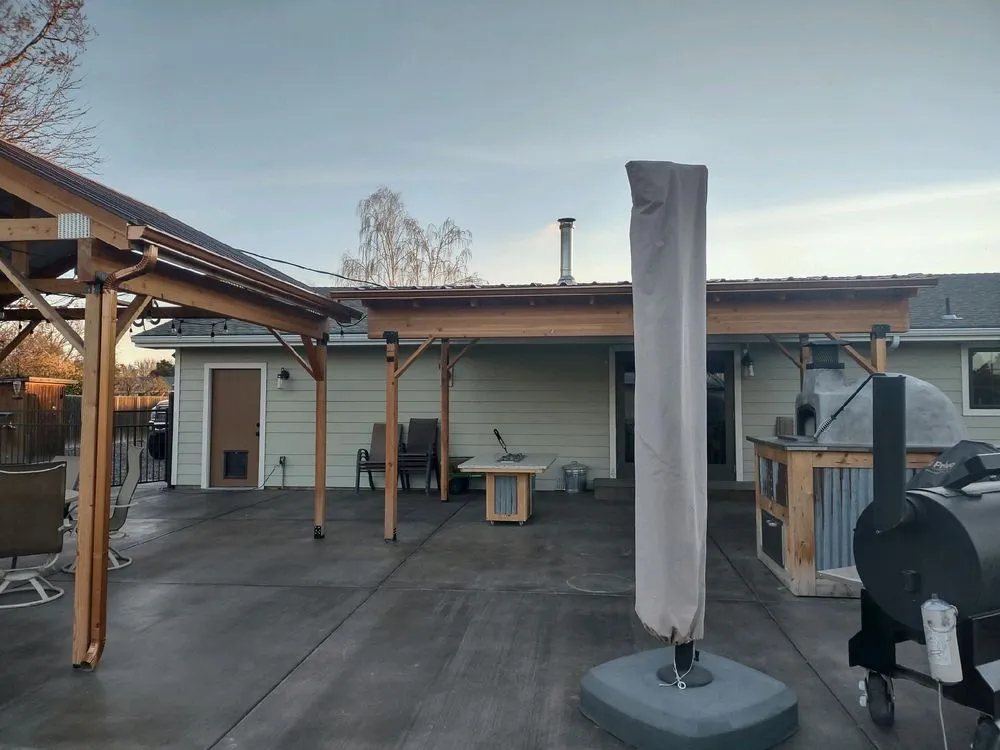 Slide of AHLGOOD Raingutters and Construction