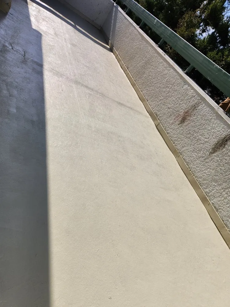 Slide of Ahn Top Roofing