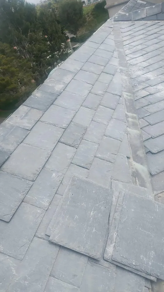 Slide of Ahn Top Roofing