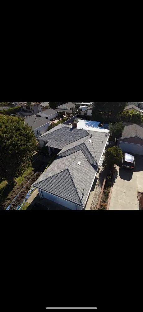 Licensed residential roofing service for fast service across San Fernando Valley, CA - A.I Construction Solutions
