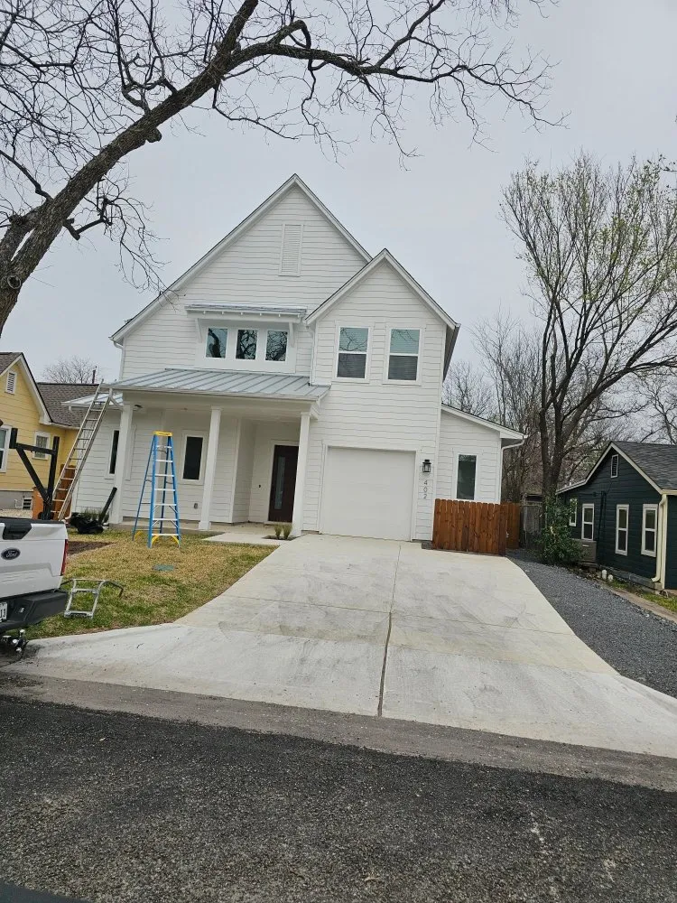 Slide of AI Roofing & Concrete