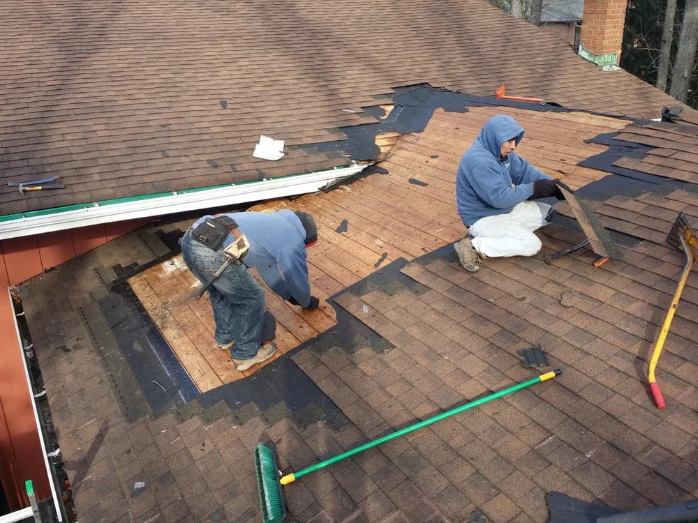 Slide of A&I Roofing and Gutters