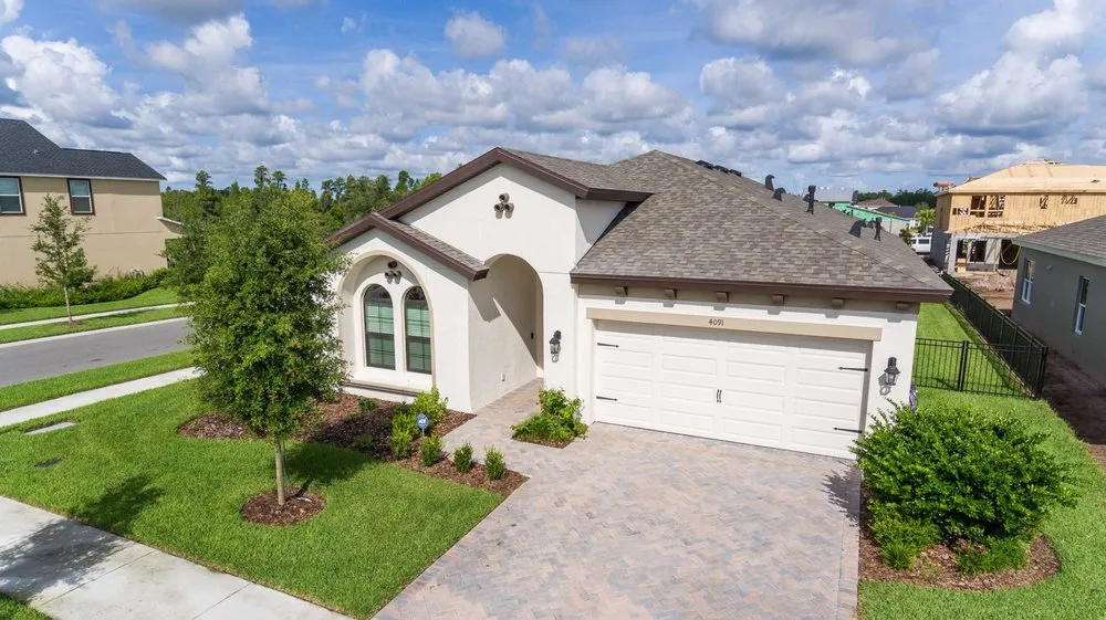 Slide of A&I Roofing