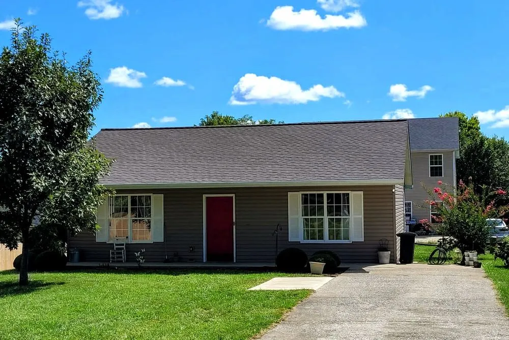 Slide of AIC Roofing & Construction