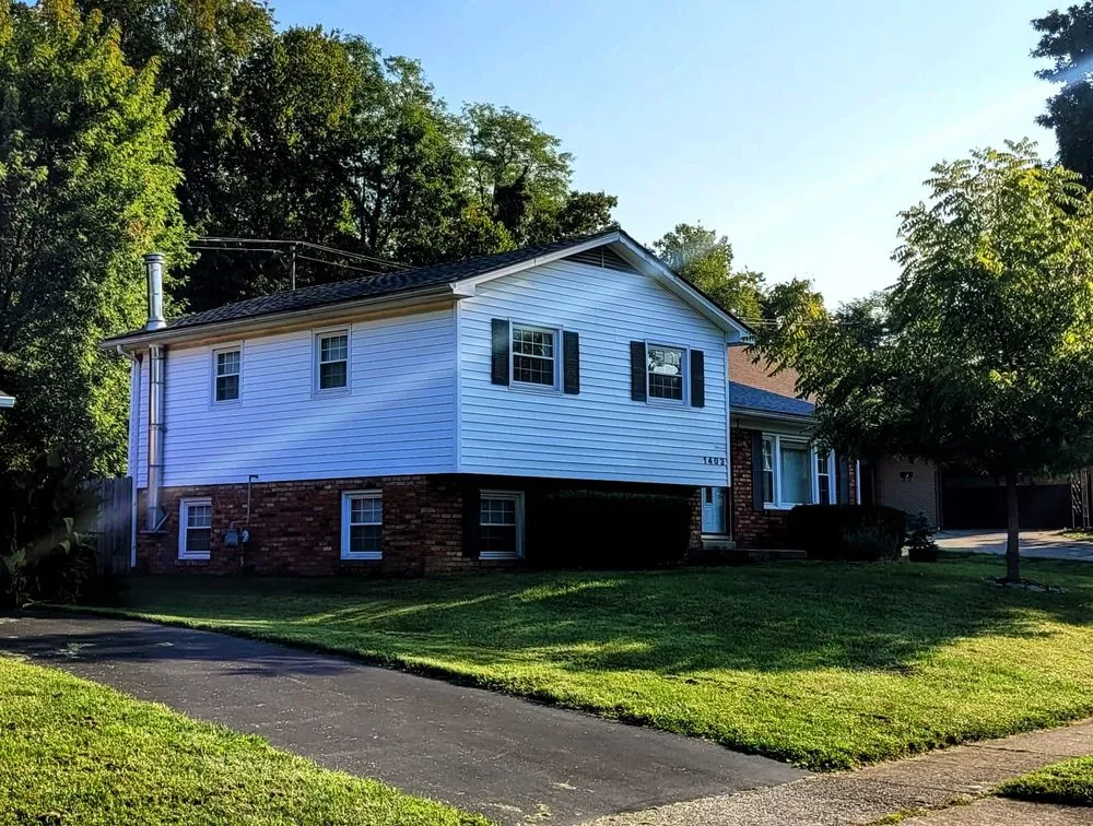 Slide of AIC Roofing & Construction