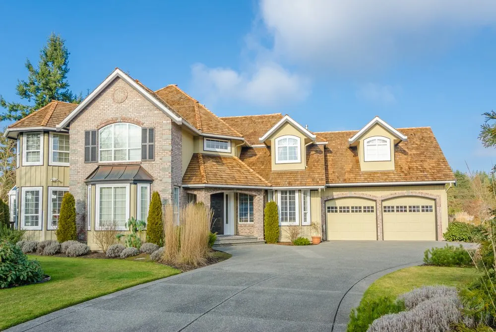 Slide of Aim Roofing & Construction