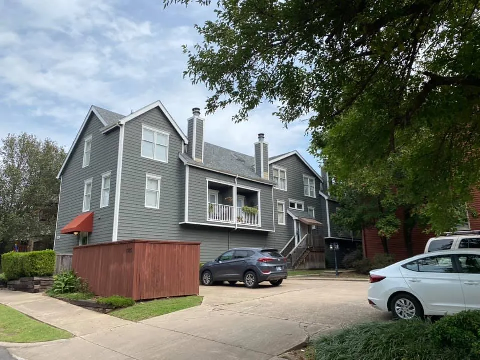 Slide of Air Roofing & Contracting