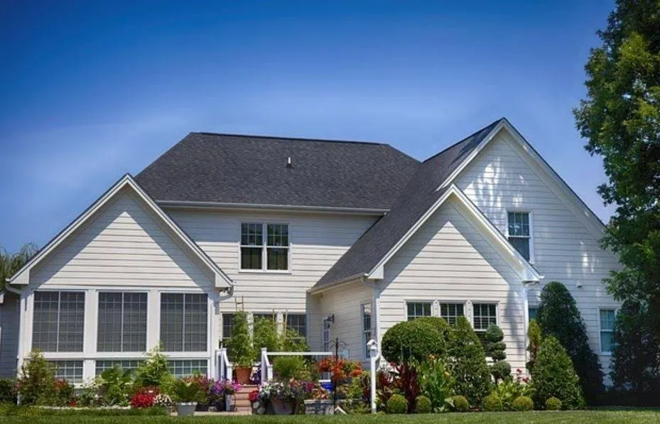 Slide of Aires Roofing & Construction