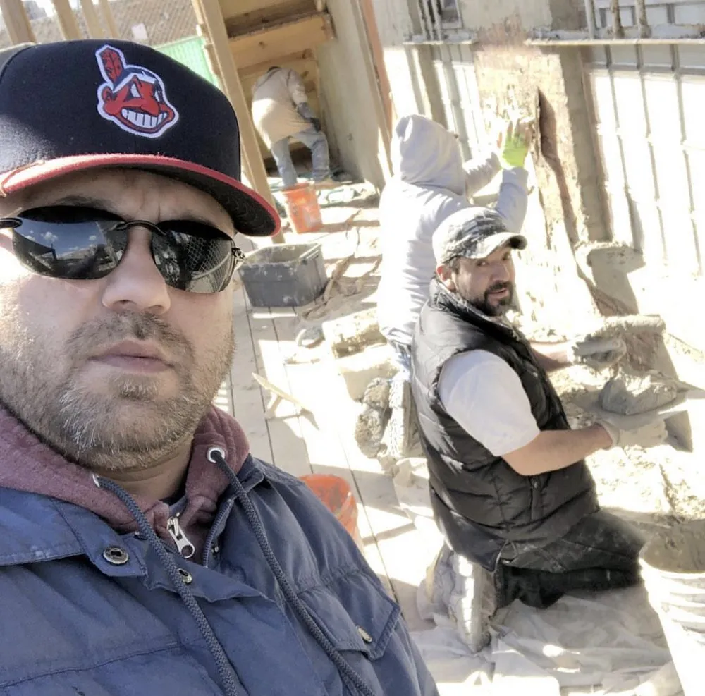 Slide of Airway Roofing and Tuckpointing