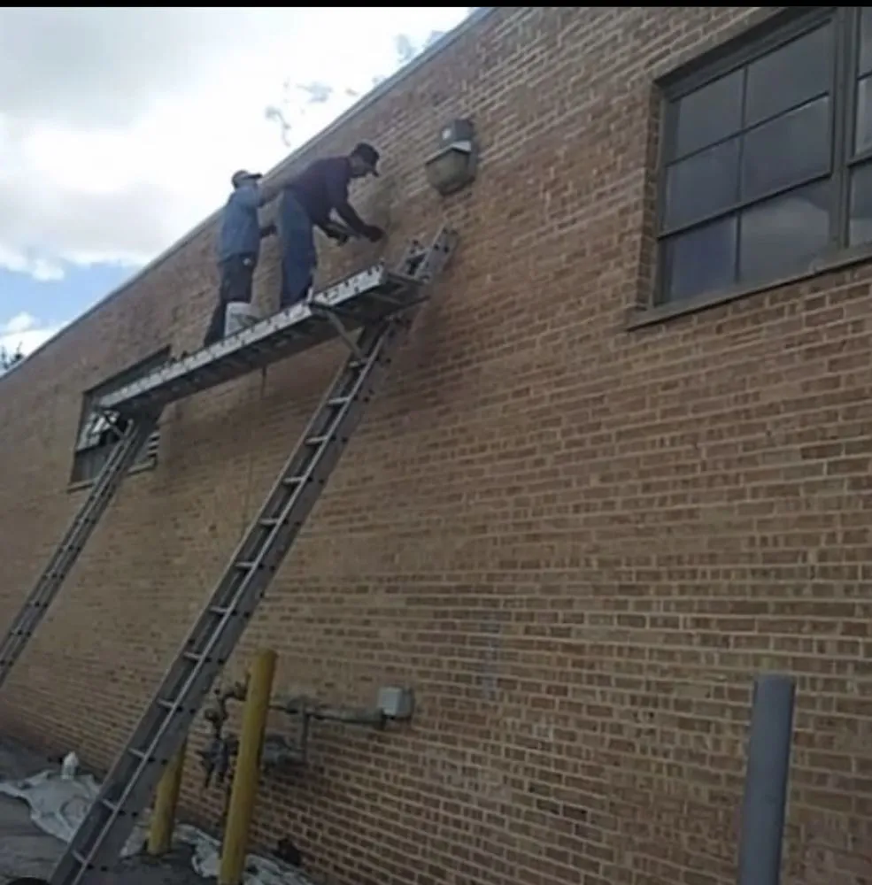 Slide of Airway Roofing and Tuckpointing